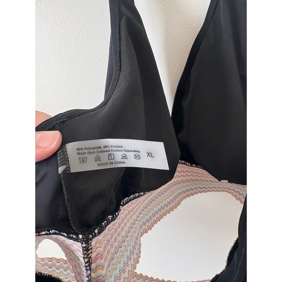 New - women's SHEIN Halter Swimsuit Top – Black with Multicolor Band – XL - Picture 4 of 4